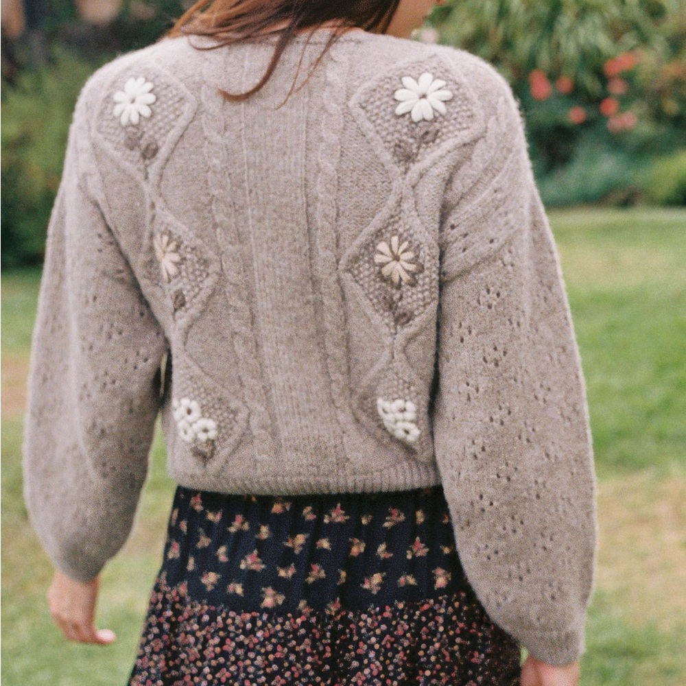 NWT Clover Cardigan in Hazelnut size XS 🍀 🌼 - Picture 3 of 6